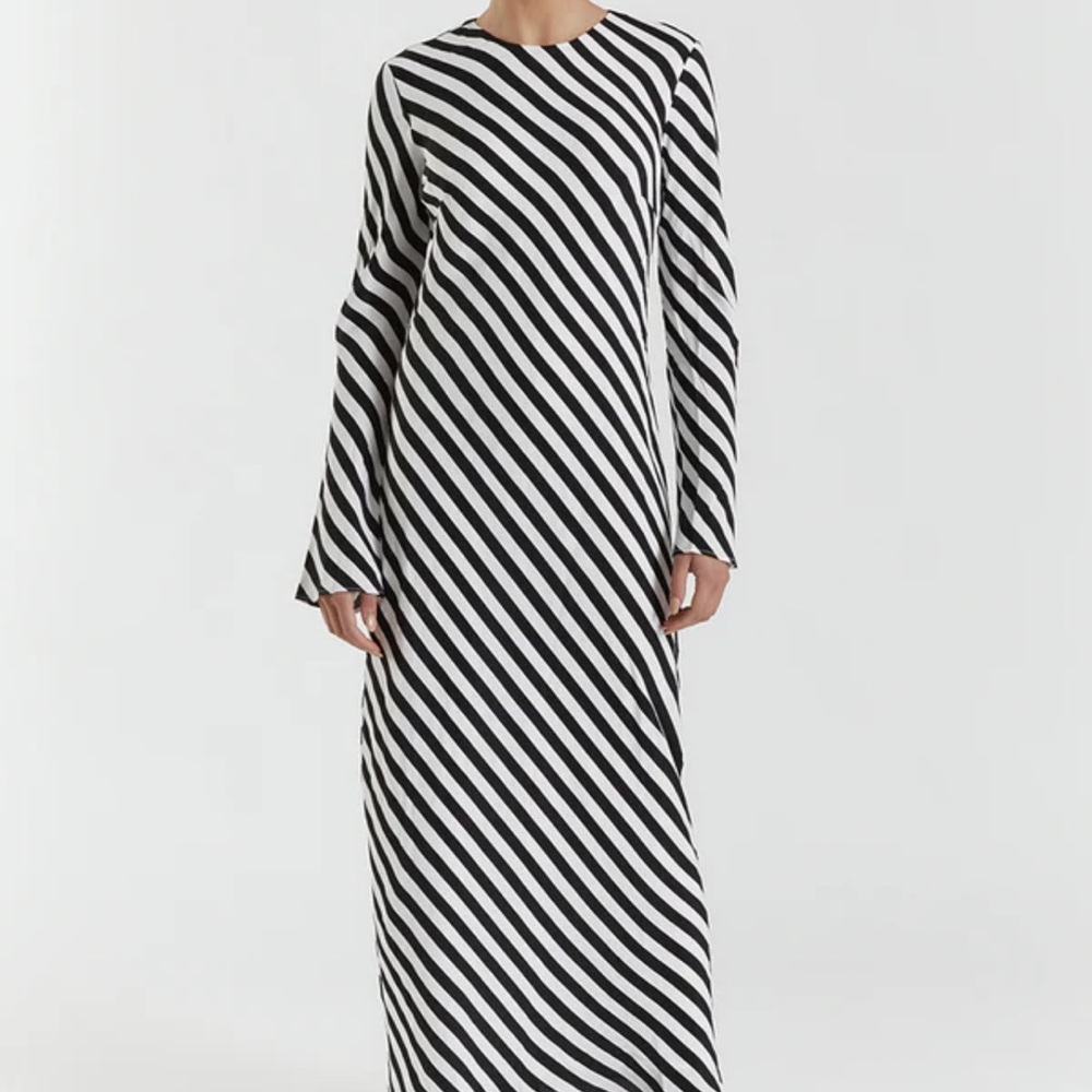 DISSH CLEMENCE BLACK/WHITE SLEEVED MIDI DRESS